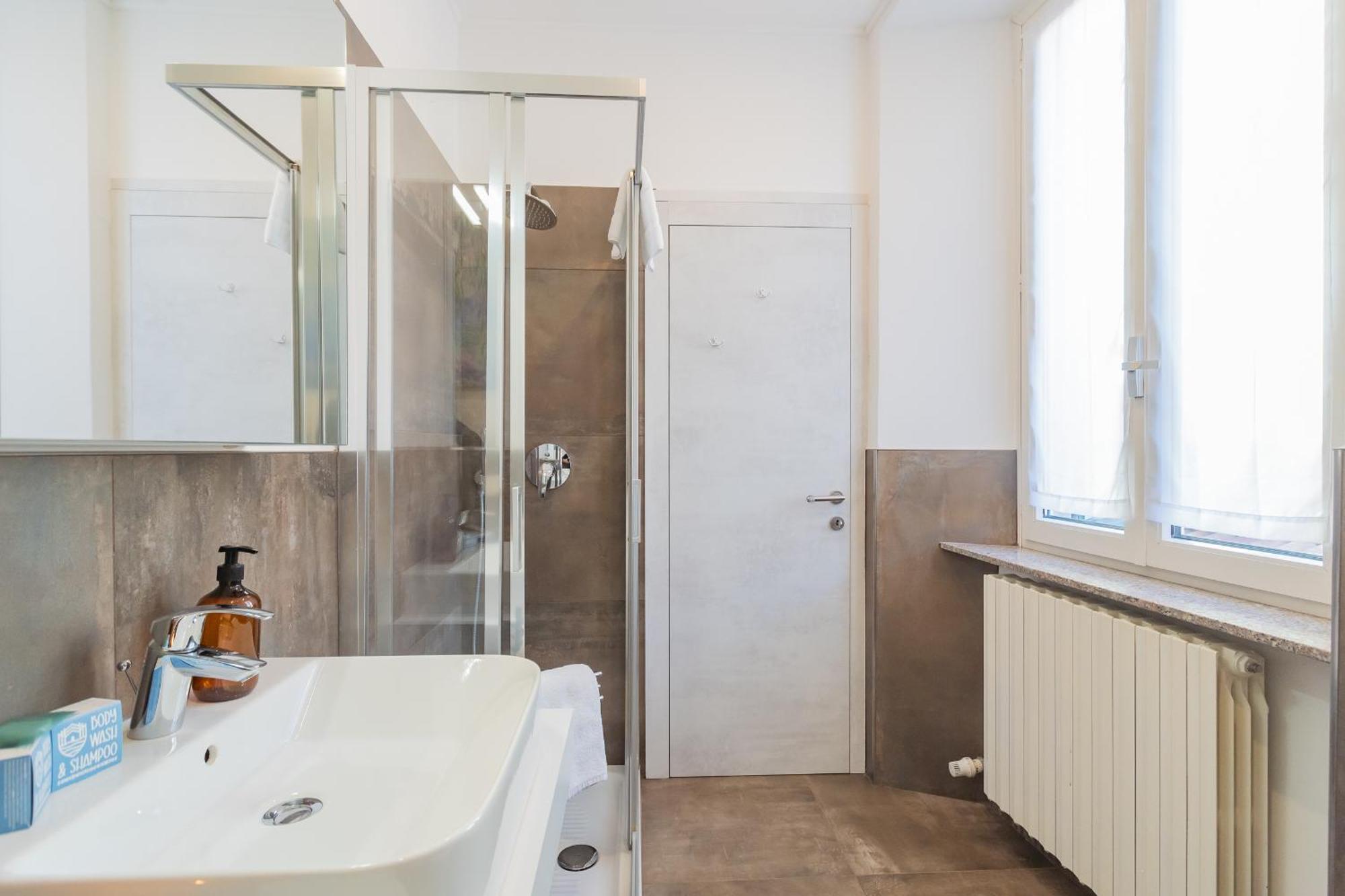 La Casa Di Nino By Rent All Como Eksteriør bilde