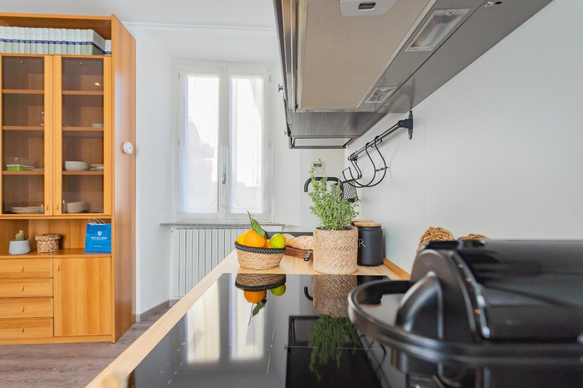 La Casa Di Nino By Rent All Como Eksteriør bilde