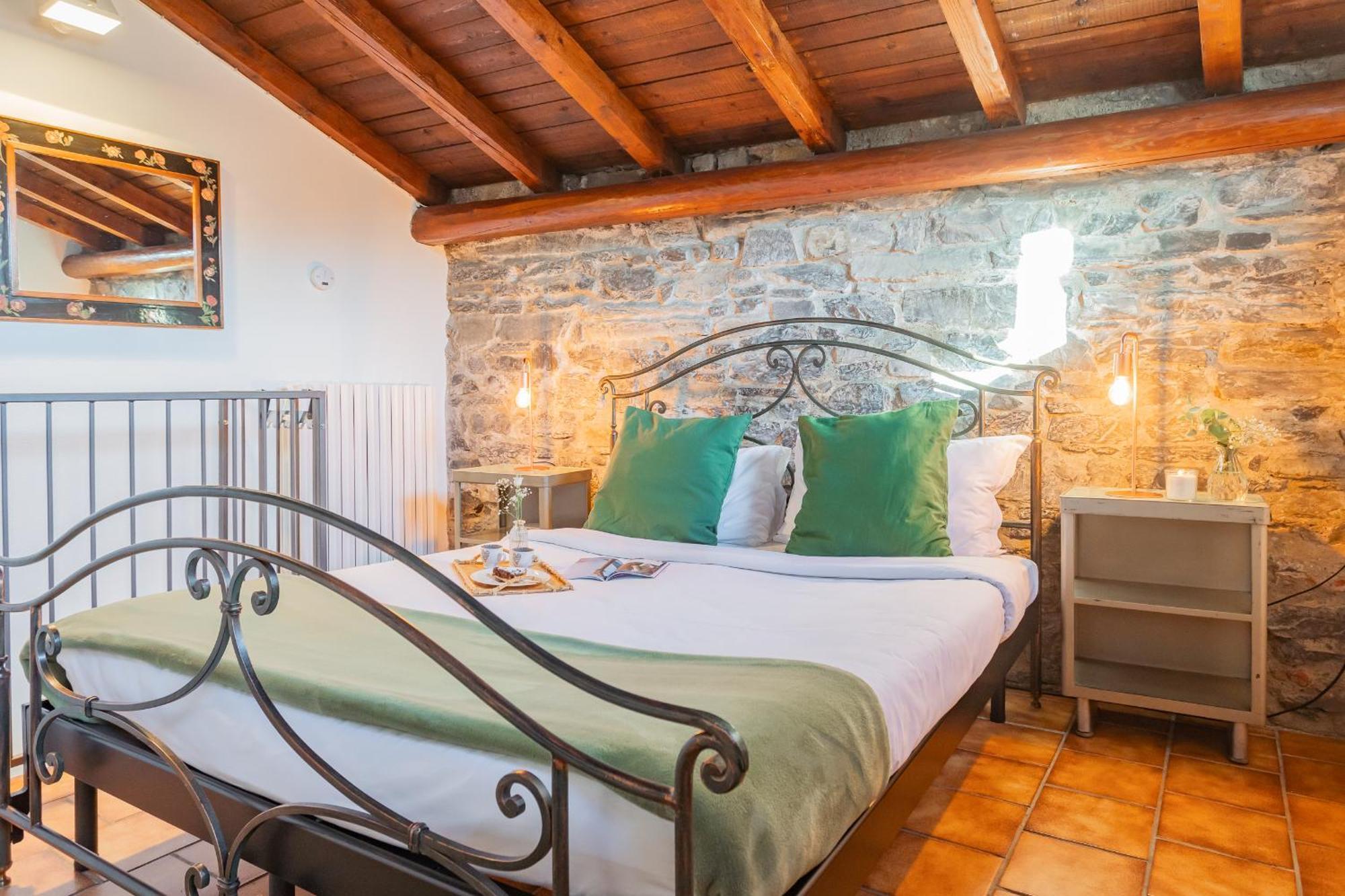 La Casa Di Nino By Rent All Como Eksteriør bilde