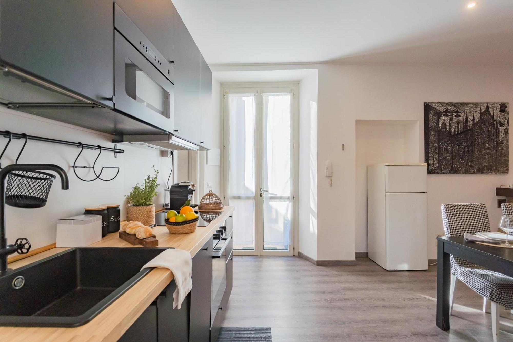 La Casa Di Nino By Rent All Como Eksteriør bilde